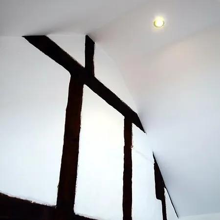 La Petite Maison ترير